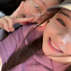 Meet your Posher, Ania